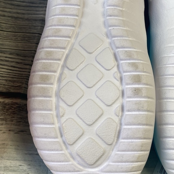 Nike Women’s Burrows Turquoise Blue/Blk ( Slip on ) Size 6 - Picture 3 of 10